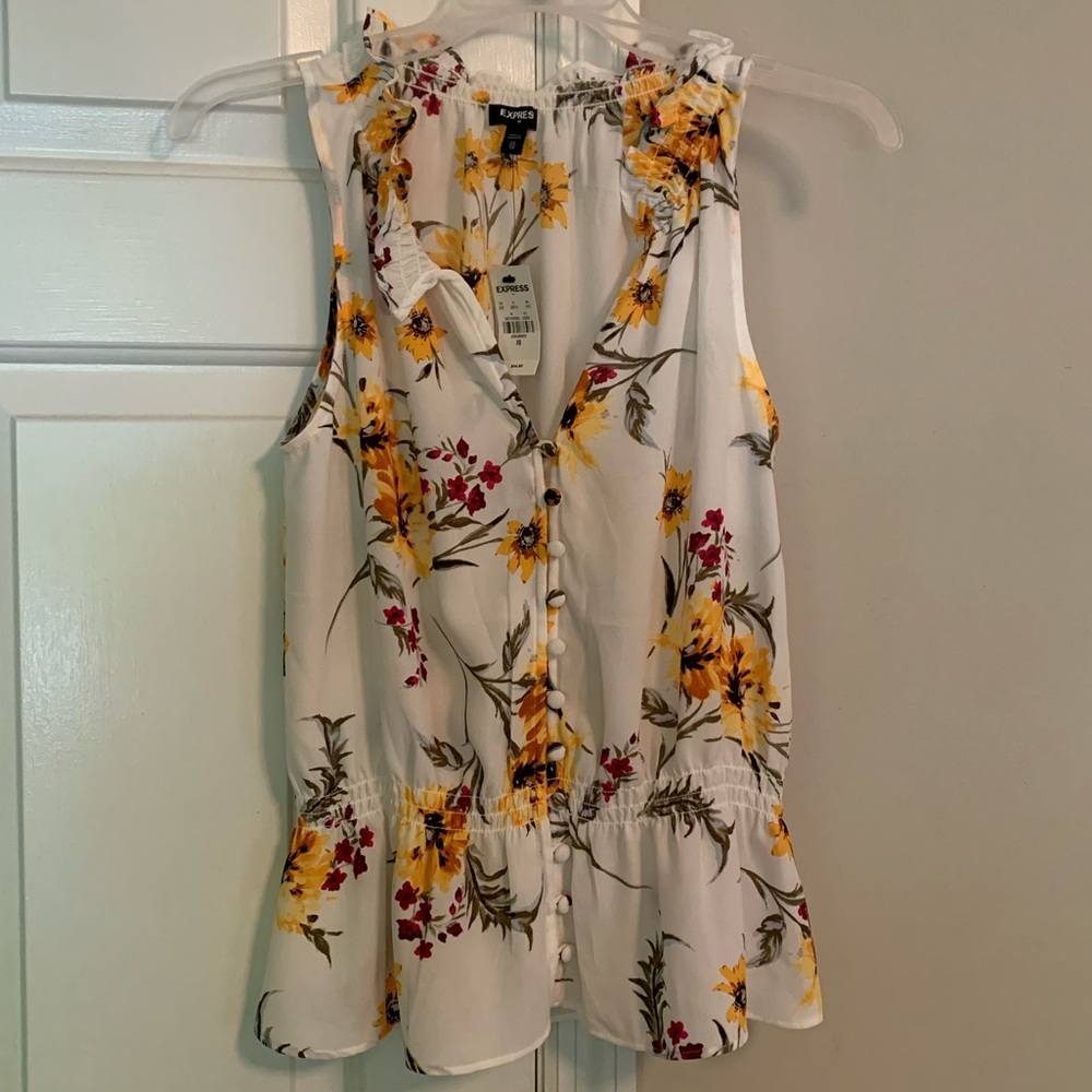 NWT Express chiffon tank
